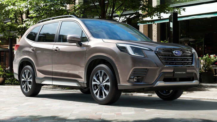 В России начались продажи новых Subaru Forester от 3,7 млн рублей