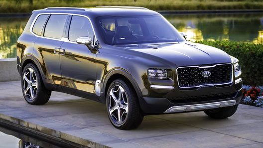 Kia задумала новый очень большой кроссовер. И он может появиться в России 