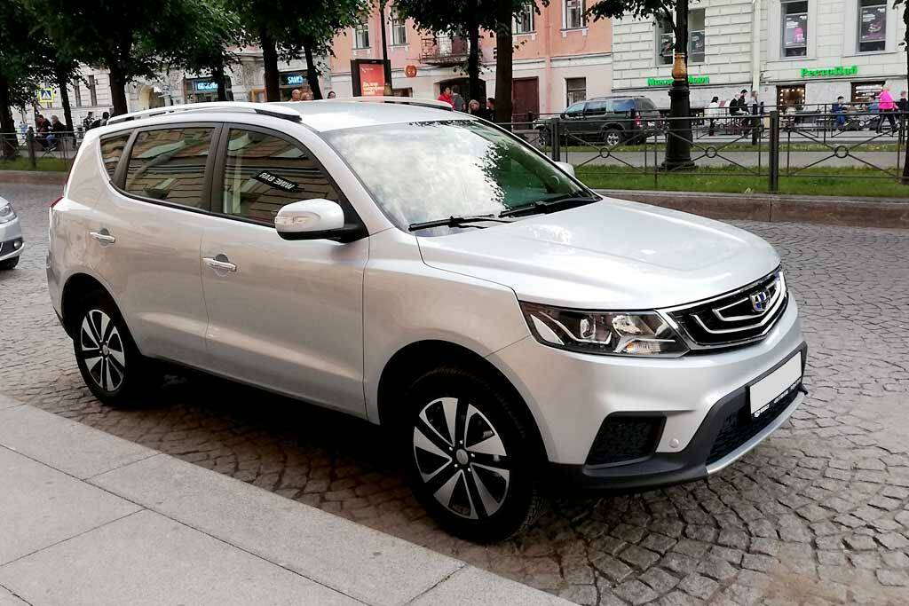 Россияне везут из Белоруссии подержанные автомобили Geely Emgrand X7