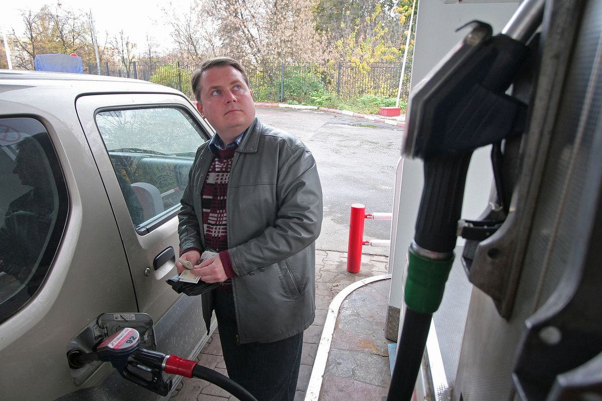 Откуда берется плохой бензин на заправках?