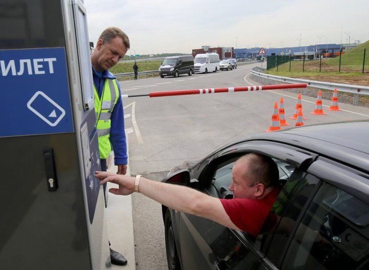 «Зайцев» хотят штрафовать на 2 500 - 10 000 руб. за платные трассы