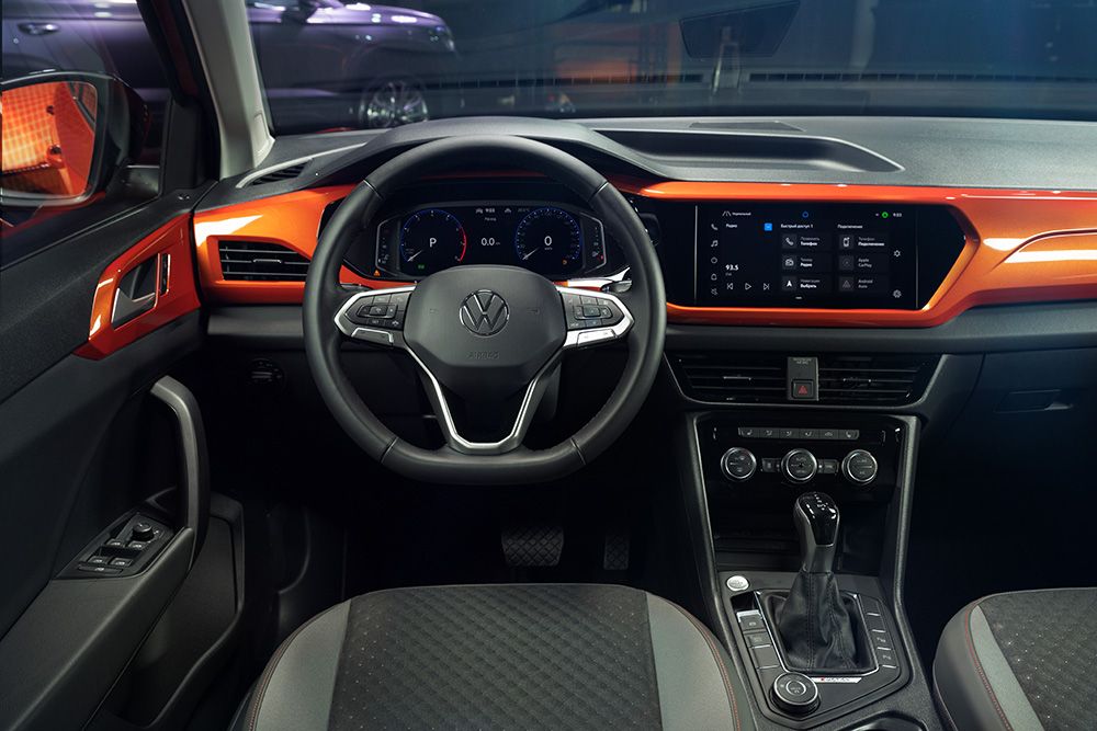 Volkswagen_Taos_Interior_(1).jpg Volkswagen_Taos_Interior_(1).jpg