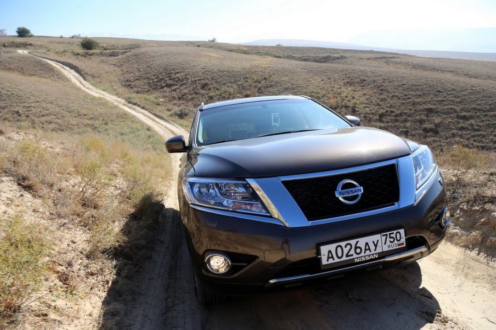 nissan(14).JPG