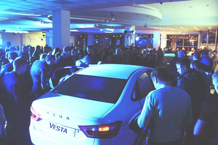 рона. толпа1.jpg