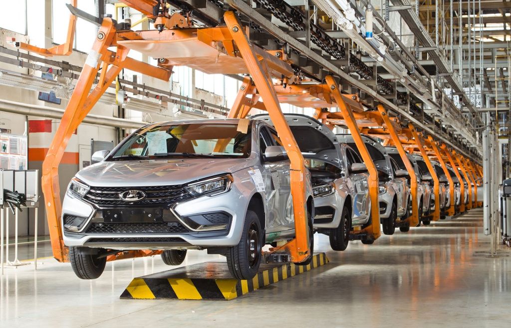 Линия сборки LADA Vesta.jpg Линия сборки LADA Vesta.jpg