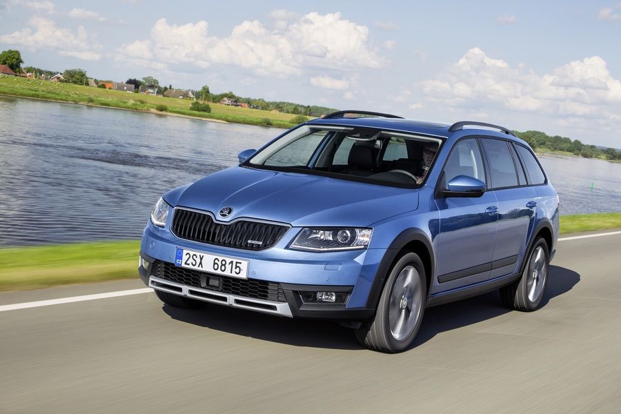 skoda_octavia_scout_5_0.jpg