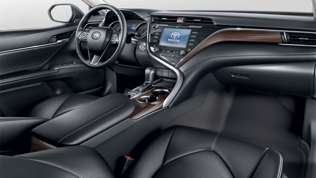 002-camry-interior_tcm-3020-1333676-gigapixel_tcm-3020-1828825.jpg