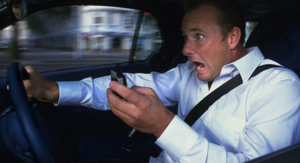 zapret_na_ispolzovanie_mobilnogo_za_rulem.jpg zapret_na_ispolzovanie_mobilnogo_za_rulem.jpg