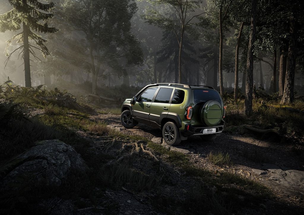 LADA Niva Travel_Offroad.jpg