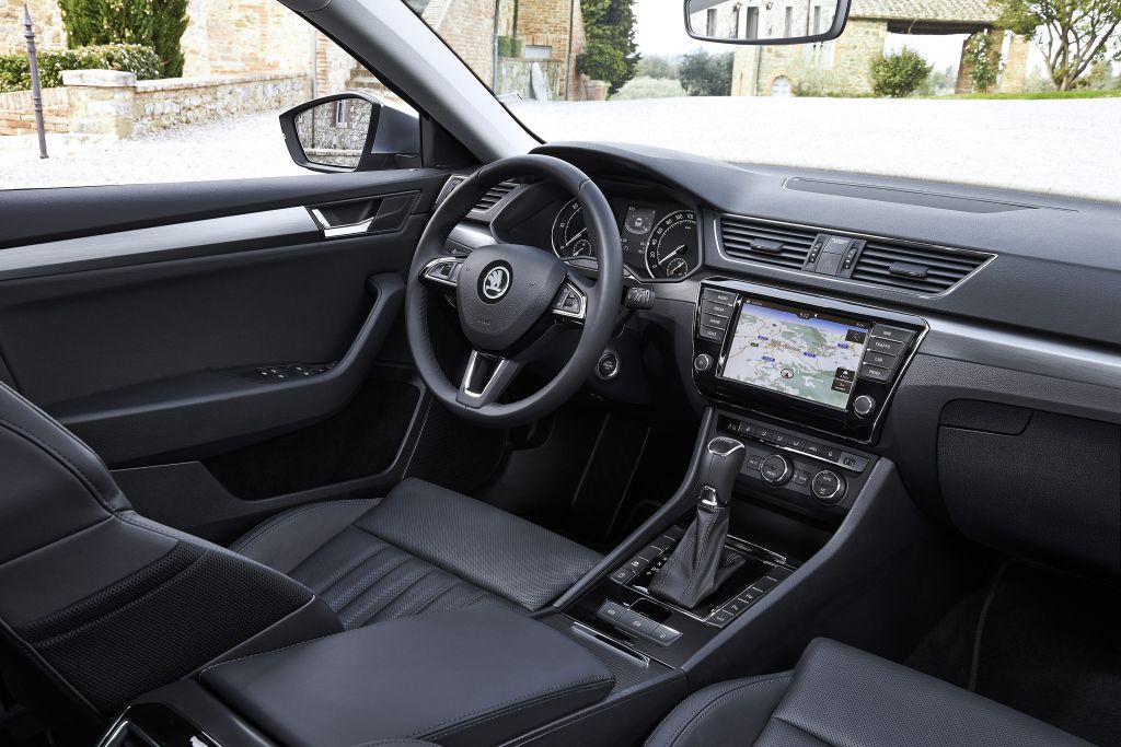 skoda_superb (15).jpeg