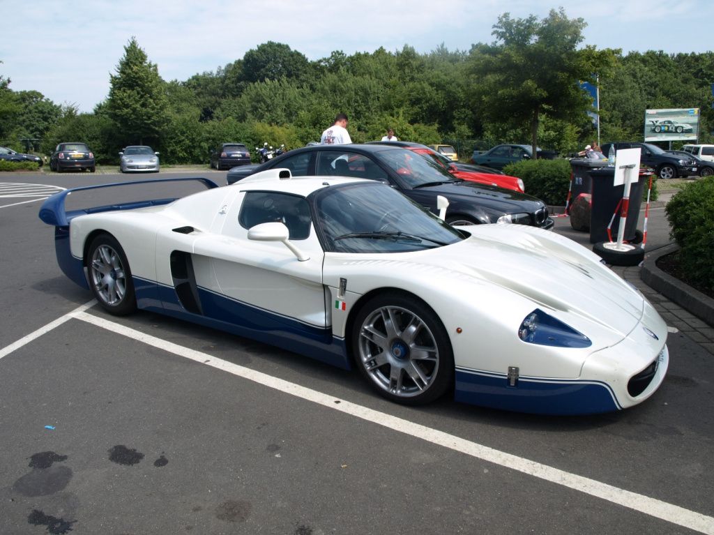 Maserati_MC12_1.jpg