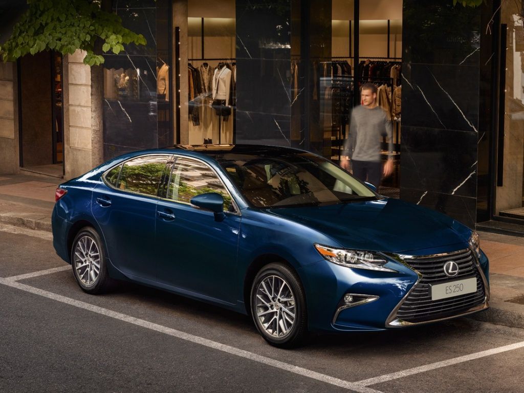 lexus (1).jpg