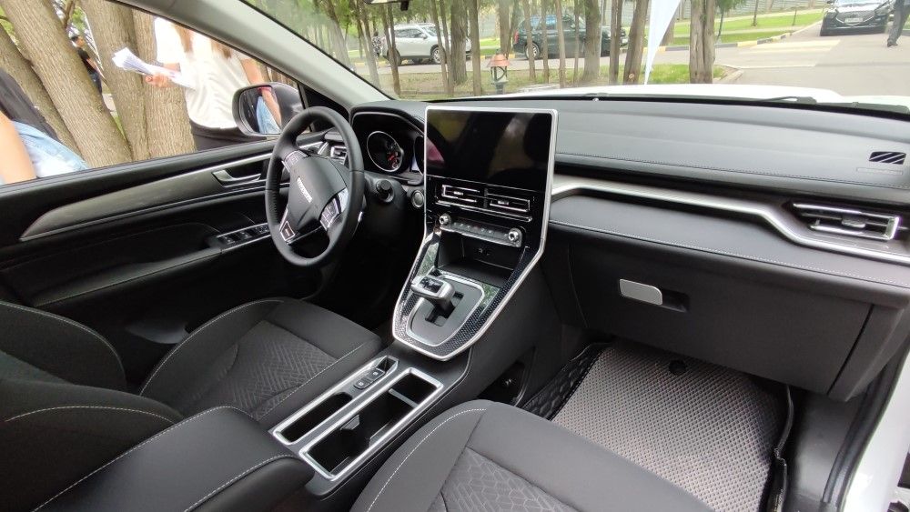 haval_m6_kz_4_1000.jpg haval_m6_kz_4_1000.jpg