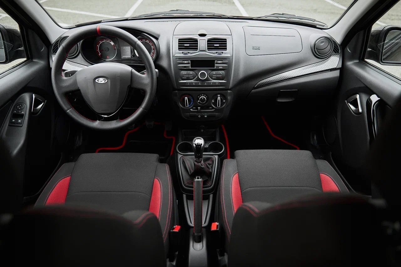 Объявлен старт продаж «заряженных» автомобилей LADA Granta Sport